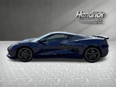 Used 2025 Chevrolet Corvette Stingray Premium Cpe w/ Z51 Performance Package RWD image 7