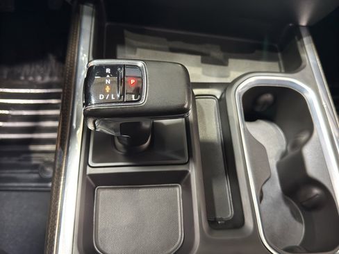 Used 2023 Chevrolet Silverado 1500 RST w/ Z71 Off-Road Package image 33