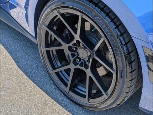 Used 2019 Chevrolet Camaro SS RWD image 21