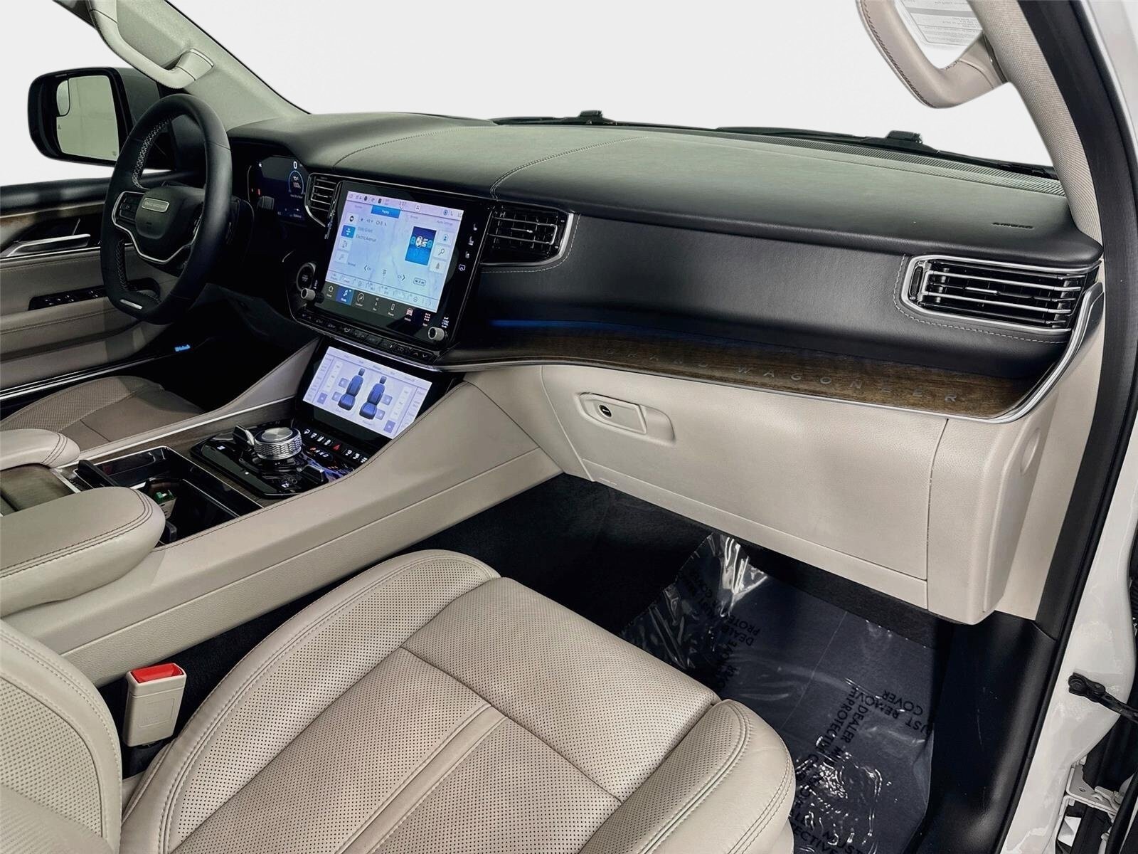 Used 2022 Jeep Grand Wagoneer Series I AWD/4WD image 32