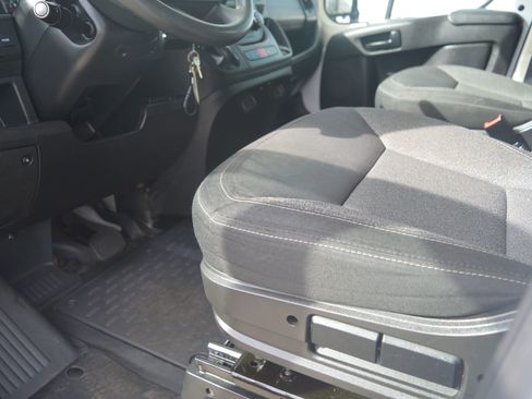 Used 2014 RAM ProMaster 1500 w/ Interior Convenience Group FWD image 11