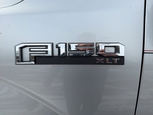 Used 2018 Ford F150 XLT w/ Equipment Group 301A Mid image 13