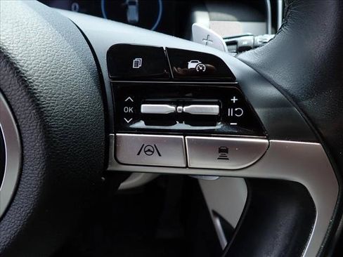 Used 2023 Hyundai Tucson Limited AWD/4WD image 19