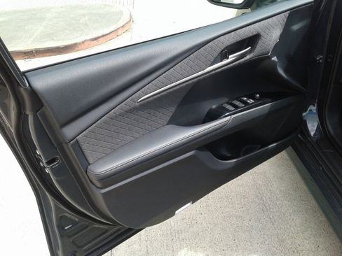 Used 2026 Toyota Camry XLE image 15