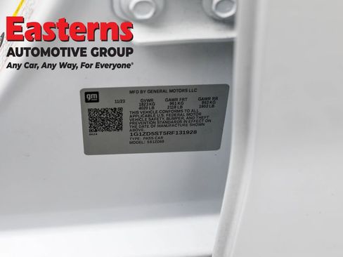 Used 2024 Chevrolet Malibu LT image 34