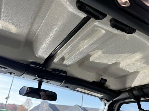 Used 2020 Jeep Wrangler Unlimited Sport image 24