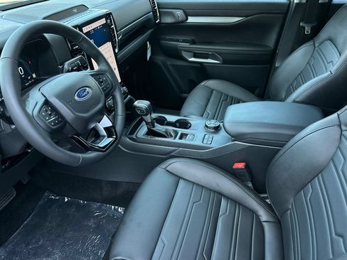 New 2026 Ford Ranger Lariat w/ Black Appearance Package AWD/4WD image 9