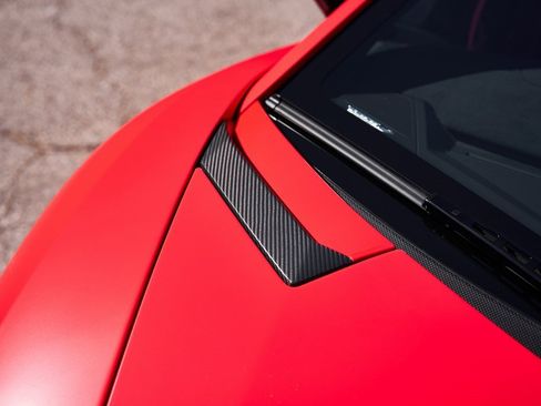 Used 2019 Lamborghini Aventador SVJ image 9