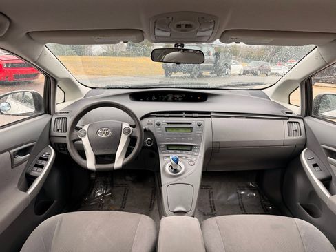 Used 2011 Toyota Prius Two image 21