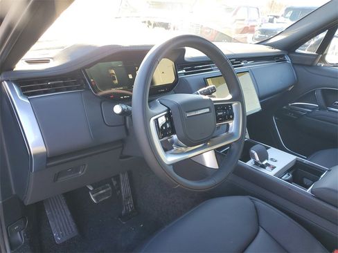 New 2026 Land Rover Range Rover SE image 14