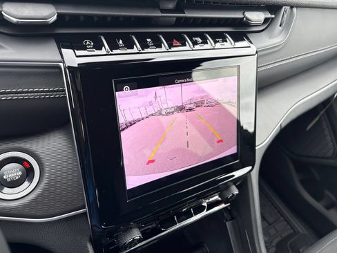 New 2026 Jeep Grand Cherokee L Laredo RWD image 41
