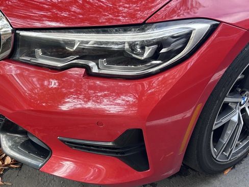 Used 2019 BMW 330i Sedan w/ Convenience Package image 11