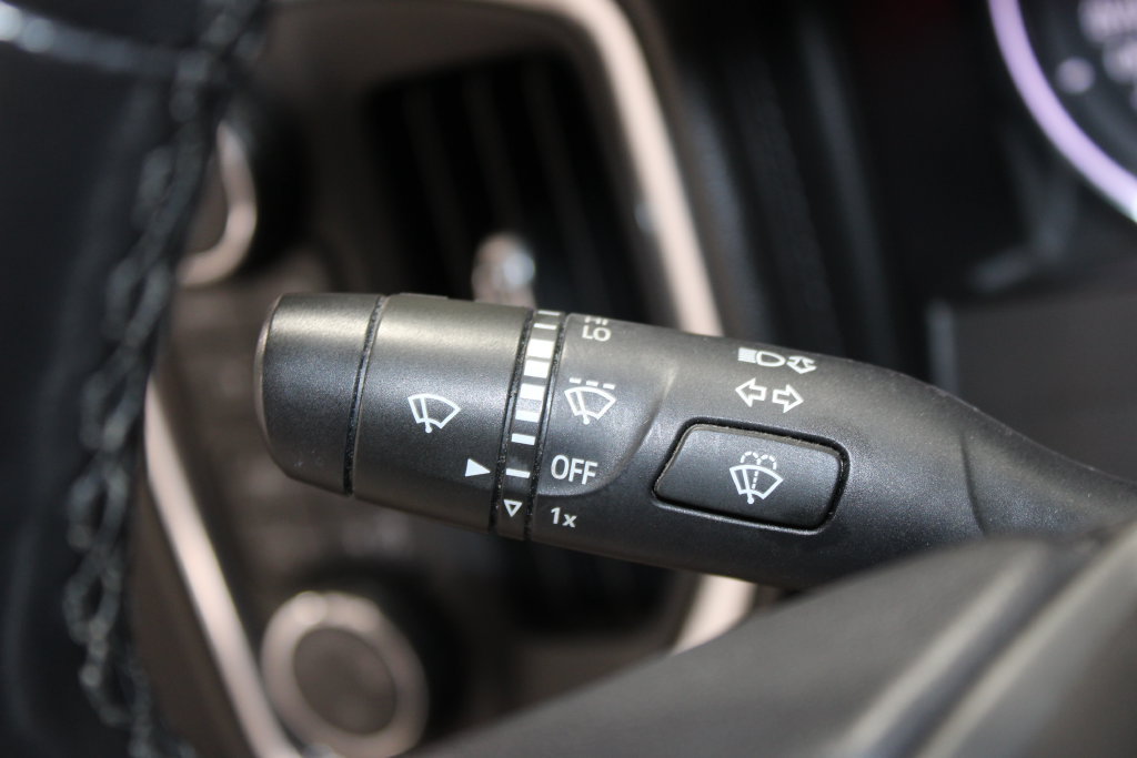 Used 2020 Chevrolet Silverado 1500 RST AWD/4WD image 22