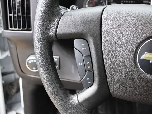 Used 2024 Chevrolet Express 2500 w/ Driver Convenience Package image 20