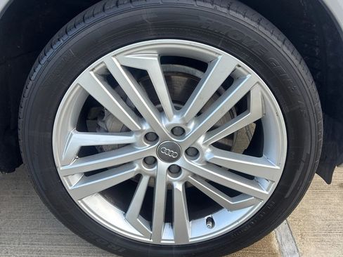 Used 2019 Audi Q5 2.0T Premium Plus w/ Premium Plus Package AWD/4WD image 13