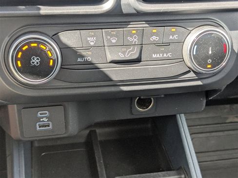 Used 2022 Ford Maverick XL image 24