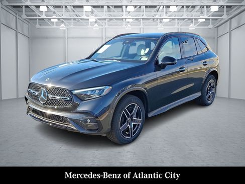 New 2026 Mercedes-Benz GLC 300 4MATIC image 2