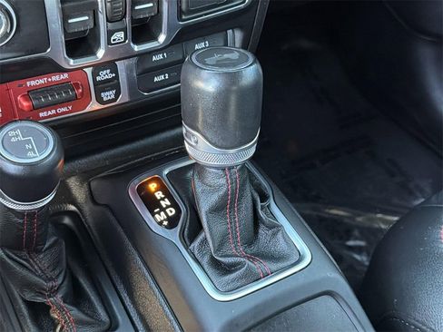 Used 2021 Jeep Wrangler Unlimited Rubicon image 12