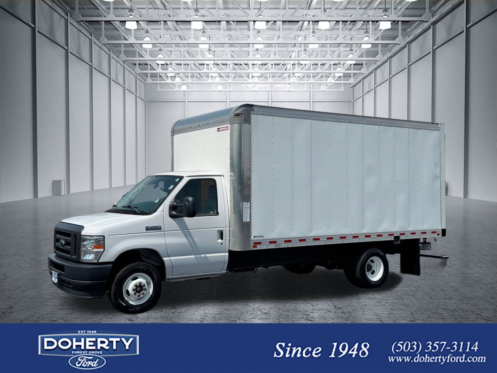 Used 2023 Ford E-450 and Econoline 450 Super Duty w/ Power Windows & Locks Group RWD 360° Tour