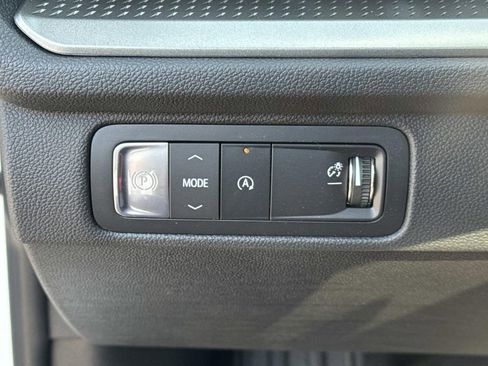 New 2026 Chevrolet Traverse LT w/ Sun and Wheel Package image 20