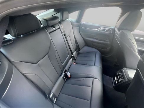 Used 2026 BMW 430i w/ Premium Package RWD image 18