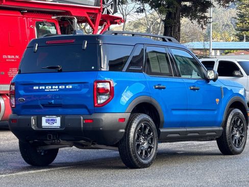 Certified 2025 Ford Bronco Sport Badlands image 4