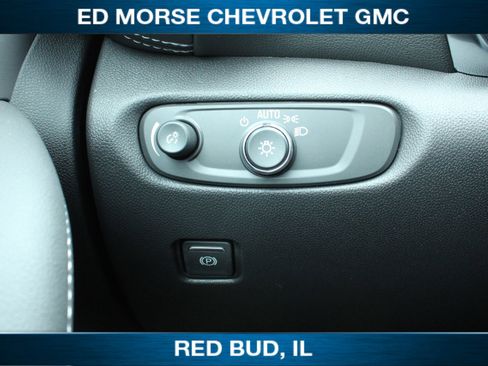 New 2025 Chevrolet Blazer LT w/ Midnight/Sport Edition image 17