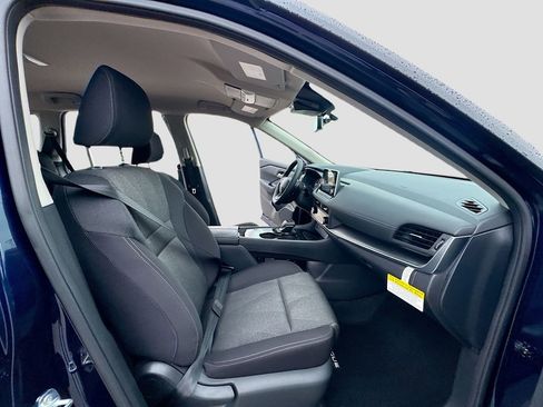 New 2026 Nissan Rogue SV image 25