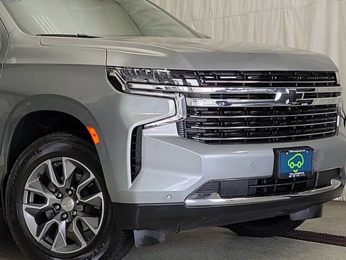Certified 2024 Chevrolet Tahoe LT w/ Luxury Package image 2