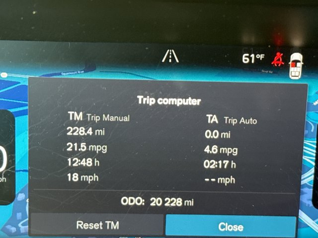 Certified 2025 Volvo XC90 B6 Ultra AWD/4WD image 14