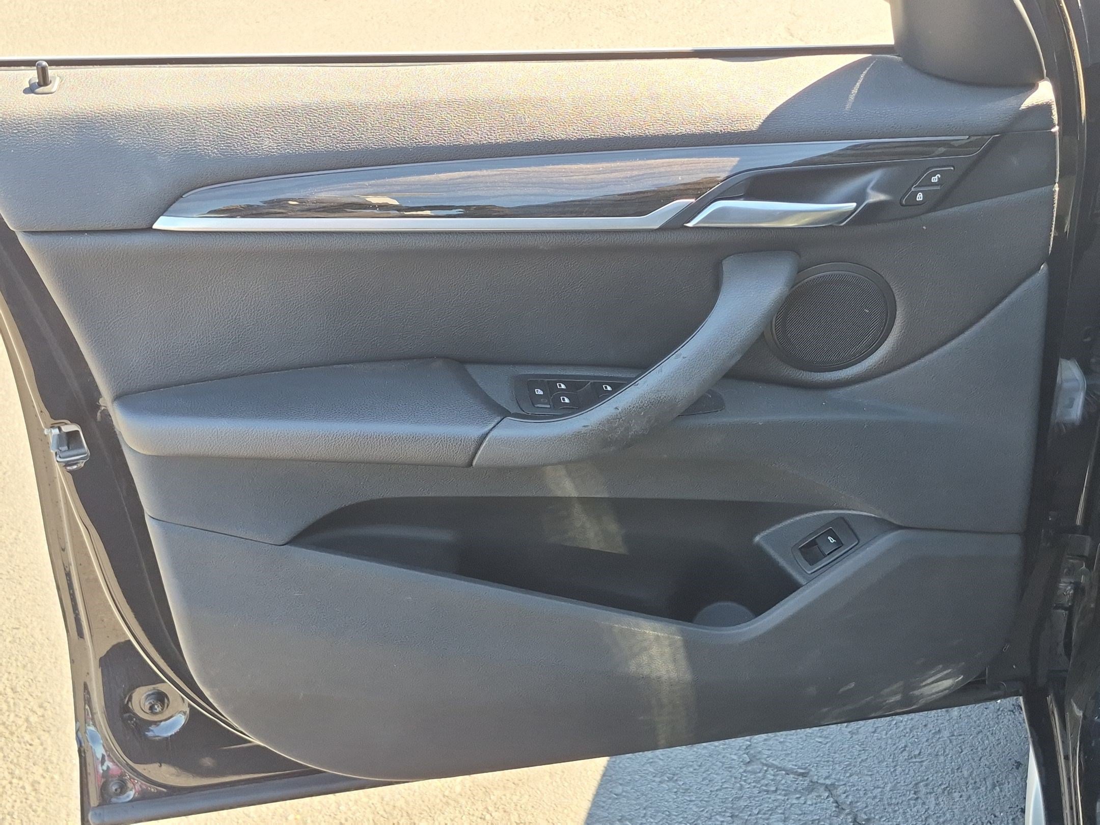 Used 2018 BMW X1 sDrive28i FWD image 13