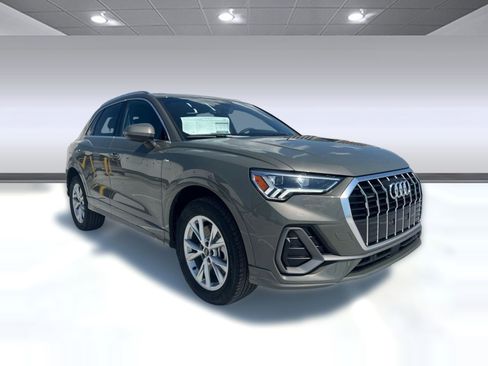 New 2025 Audi Q3 2.0T Premium image 7