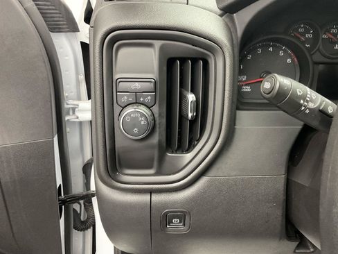 Used 2025 Chevrolet Silverado 1500 W/T RWD image 13