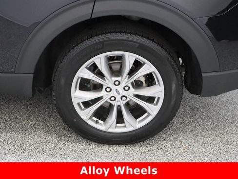 Used 2024 Ford Explorer Limited image 10