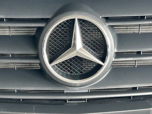 Used 2025 Mercedes-Benz Sprinter 2500 image 39