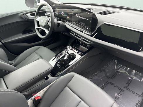 Used 2025 Audi A5 2.0T Premium w/ Convenience Package image 24