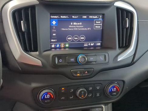 Used 2023 GMC Terrain SLE w/ Driver Convenience Package FWD image 34