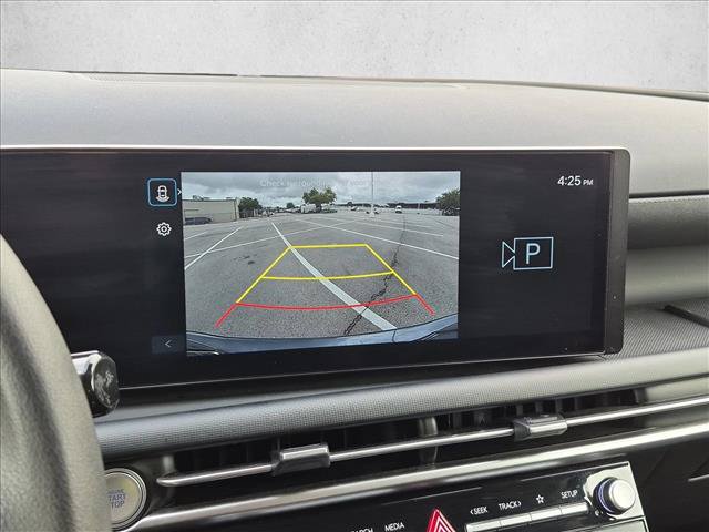Used 2025 Hyundai Tucson SEL FWD image 13