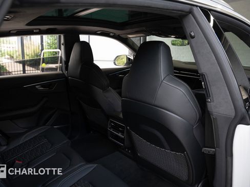 Used 2024 Audi RS Q8 image 34