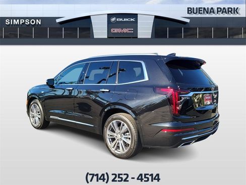 Used 2025 Cadillac XT6 Premium Luxury w/ Technology Package image 6