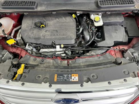 Used 2018 Ford Escape SEL image 17