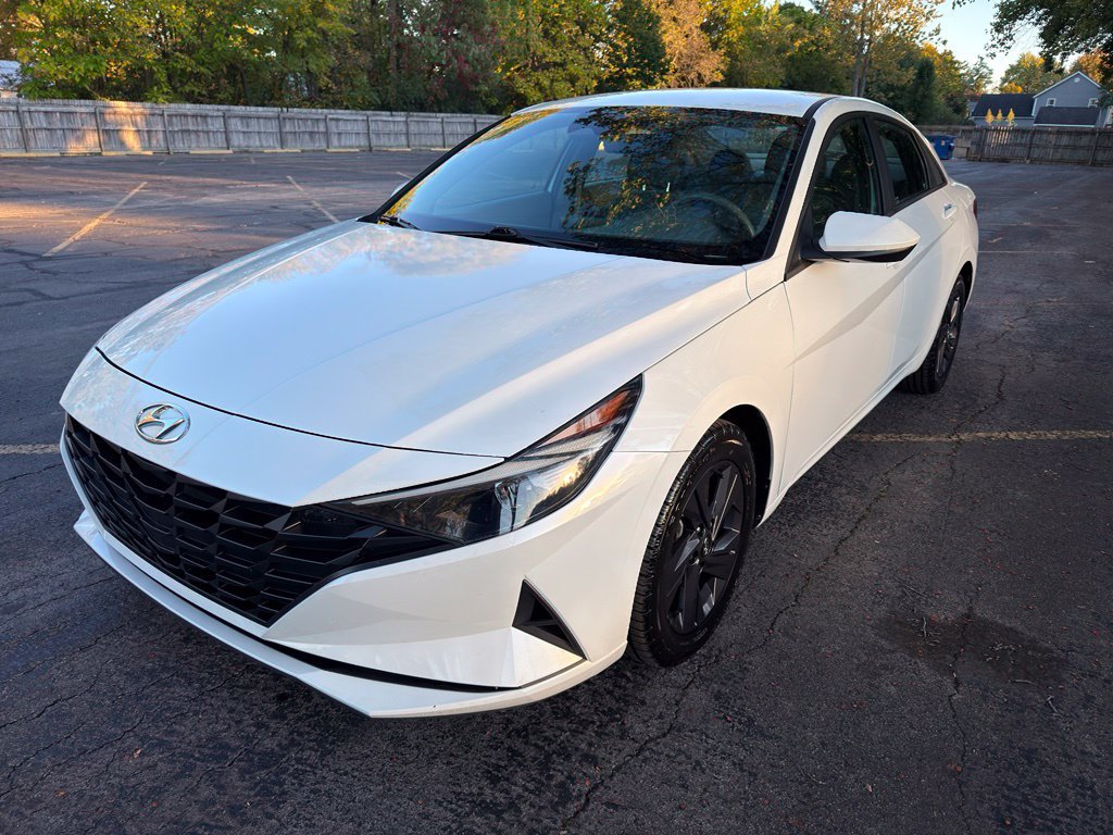 Used 2021 Hyundai Elantra SEL FWD image 13