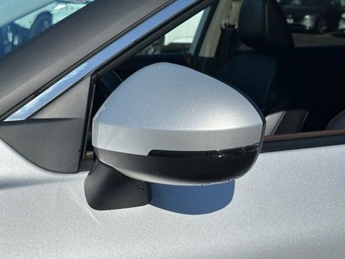 Certified 2023 Nissan Rogue SV w/ SV Premium Package image 10