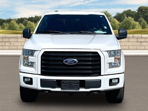 Used 2017 Ford F150 XLT w/ Equipment Group 302A Luxury AWD/4WD image 3