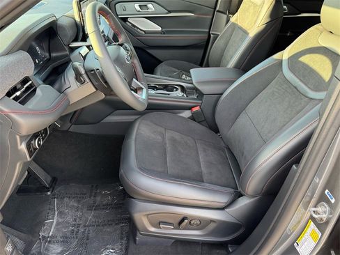 New 2026 Ford Explorer ST w/ Sun And Sound Package image 8