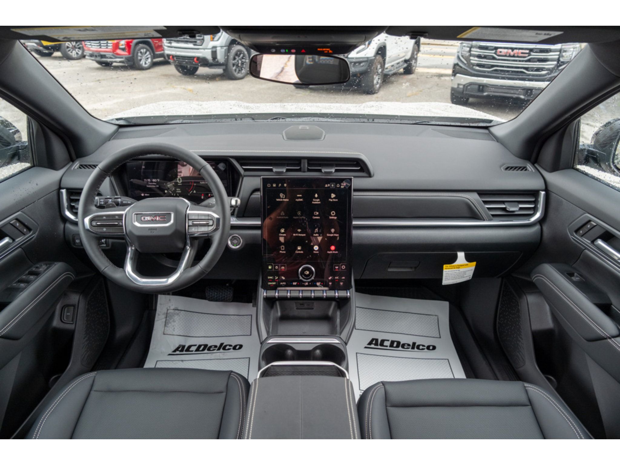New 2027 GMC Terrain Elevation w/ Elevation Premium Package FWD image 31