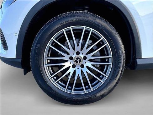 Certified 2023 Mercedes-Benz GLC 300 image 10