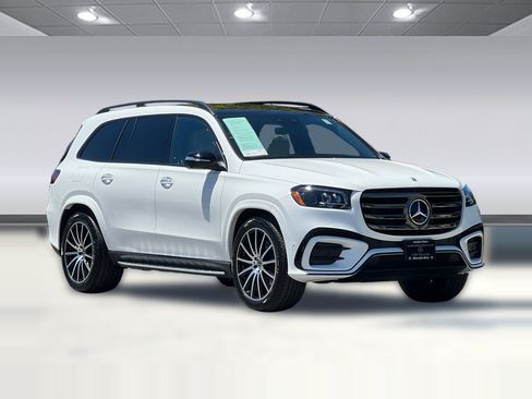 Used 2026 Mercedes-Benz GLS 580 4MATIC image 6