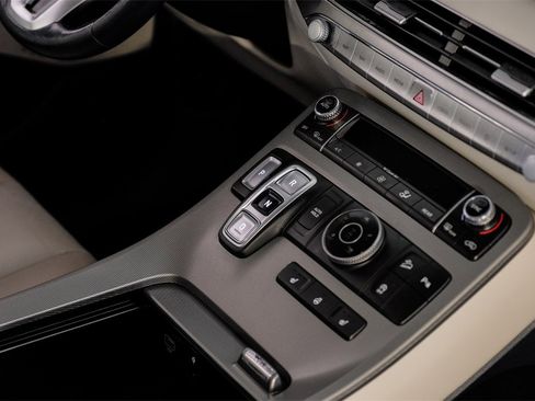 Used 2021 Hyundai Palisade SEL w/ Premium Package image 21