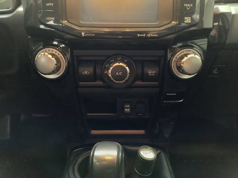 Used 2016 Toyota 4Runner Trail Premium AWD/4WD image 17